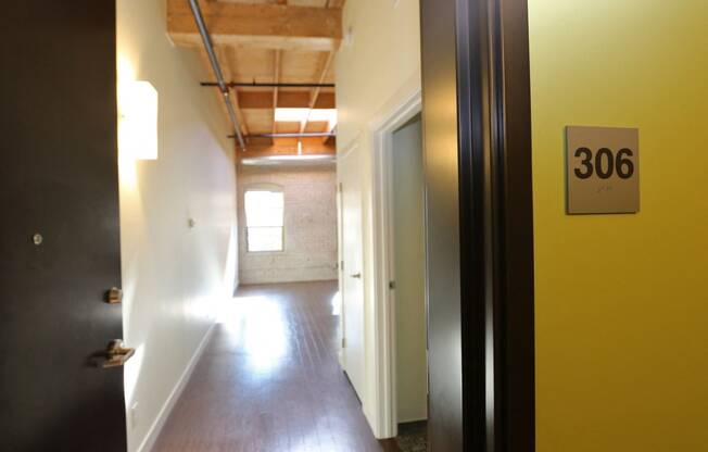 La Pompadour Apartments in Minneapolis