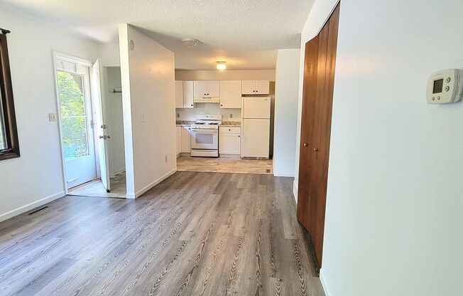 2 beds, 1 bath, $1,475