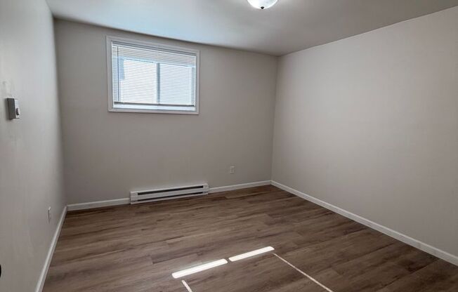 2 beds, 1 bath, 685 sqft, $1,250, Unit 111-203