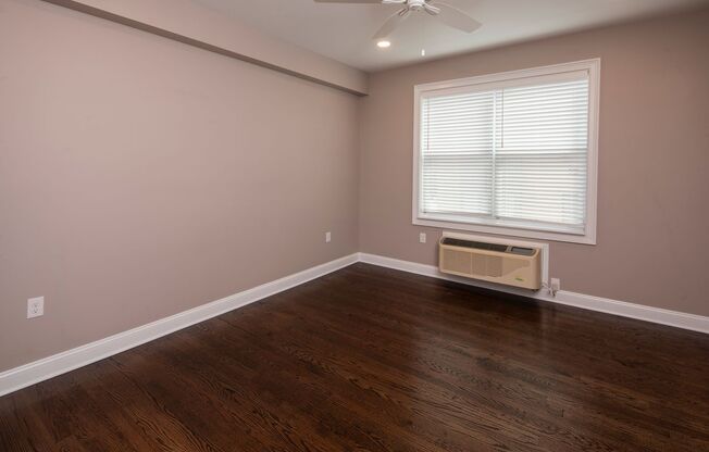 2 beds, 2 baths, 1,331 sqft, $3,195, Unit 203
