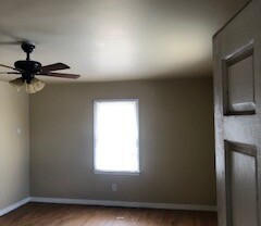 3 beds, 2 baths, $1,200