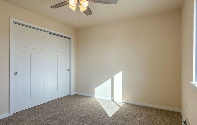 2 beds, 1 bath, 1,032 sqft, $1,350, Unit RO 10101-43
