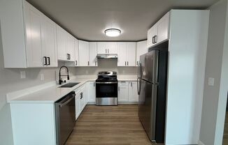 8614 8th Ave West- 5 Units