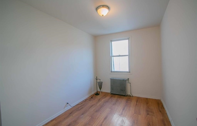 376 SMT AVE