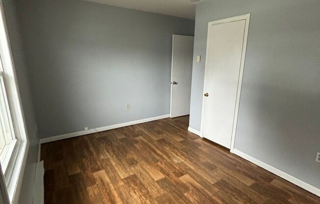 2 beds, 1 bath, $1,450