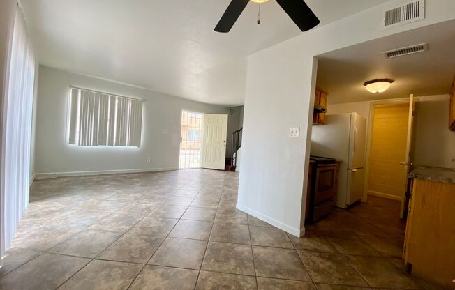 3 Bedroom 1 Bathroom in Hallcraft Villas