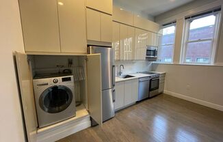 Studio, 1 bath, $1,725, Unit 132 Temple St