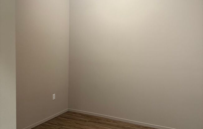 1 bed, 1 bath, 729 sqft, $1,225, Unit 403