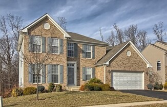 4 beds, 3.5 baths, $2,995