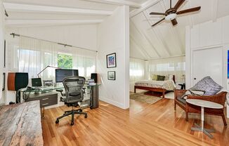 Furnished Master Suite Near Manhattan Beach! All Utilities & Internet Included!