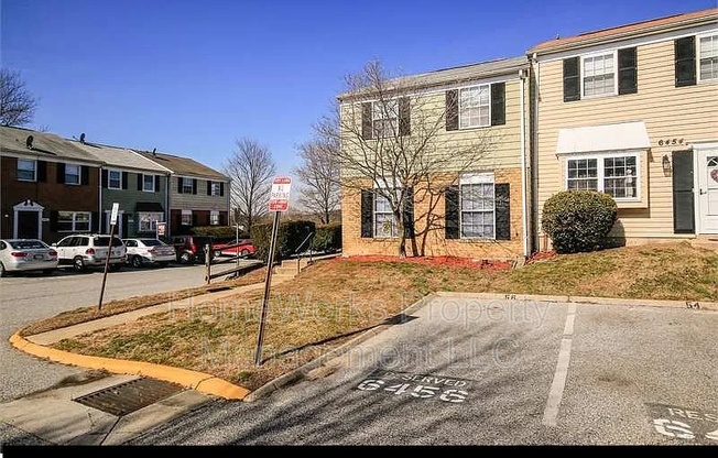 6456 WASHINGTON SQ