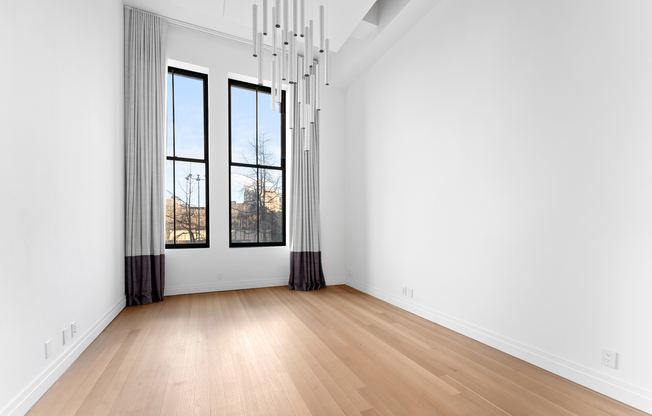 1 bed, 2 baths, $10,500, Unit 208