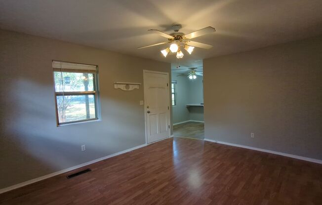 3 beds, 1 bath, $1,499