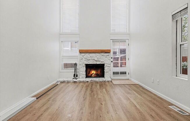 Spacious 2Bed/2.5Bath Townhouse in Central Denver