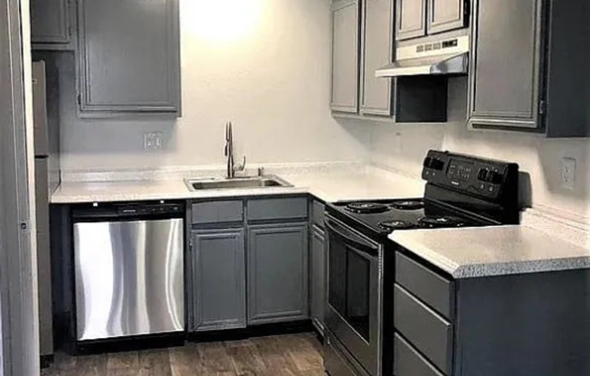 Chastain Apartments