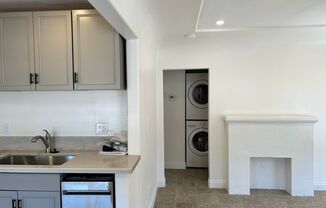 32nd Bungalows