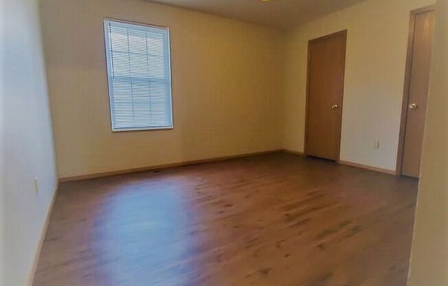 2 beds, 2.5 baths, 1,100 sqft, $850, Unit 2441