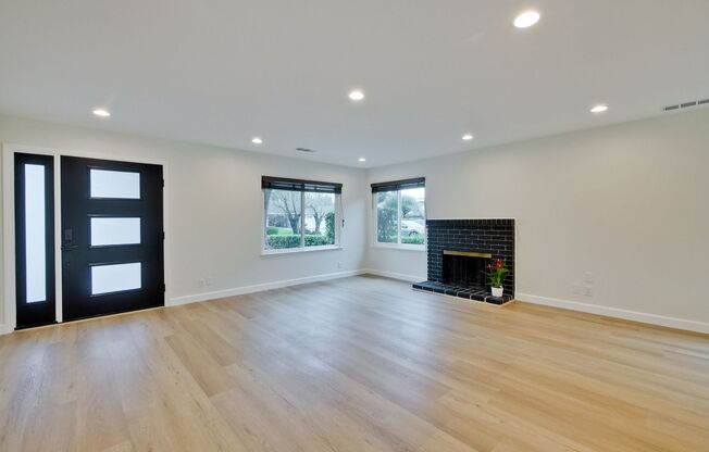 COMING SOON Gorgeous Updatef Designer Showcase Property -  One Story Home Available for Lease. Pet Friendly.
