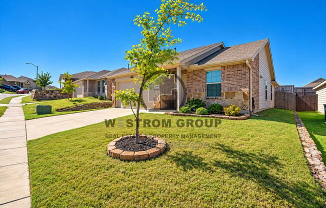 3 beds, 2 baths, 1,305 sqft, $1,945