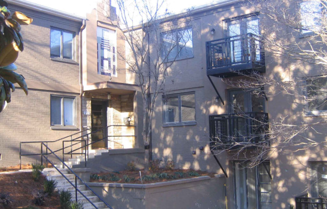 223 DOTGER AVE