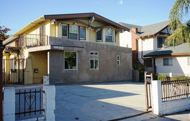 1231 CRENSHAW BLVD