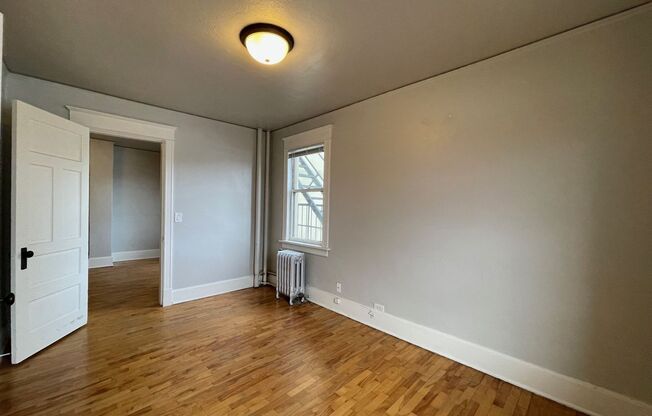 1 bed, 1 bath, 730 sqft, $1,295, Unit 102