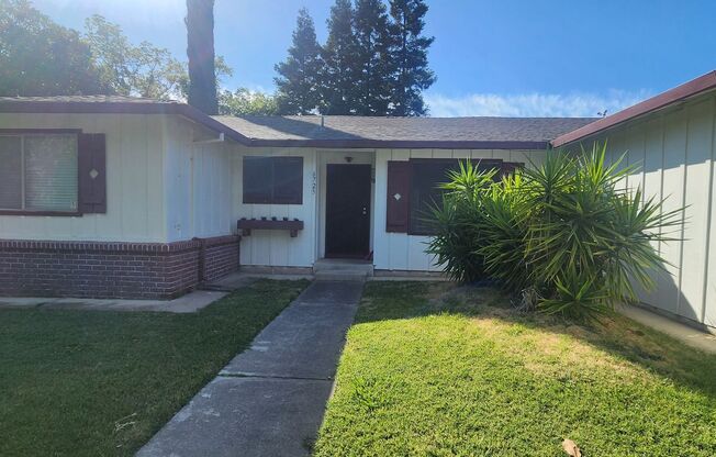 3 Bedroom 2 Bathroom Home in Greenhaven