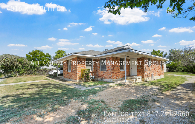 4016 RITA BETH LN