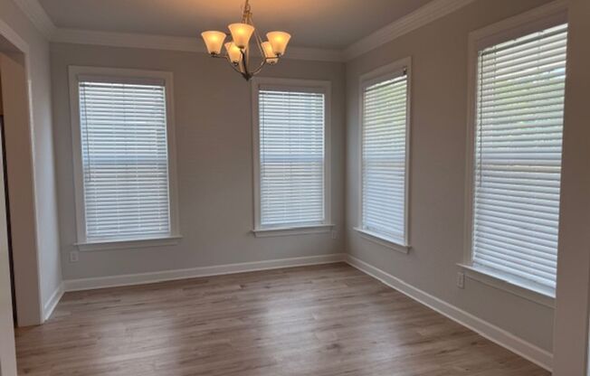 Immaculate Four Bedroom Home in Joliff Landing