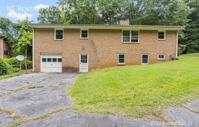 2712 BASSWOOD CT