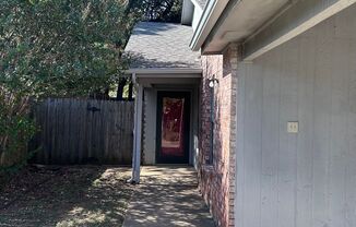 2 beds, 2 baths, $1,300