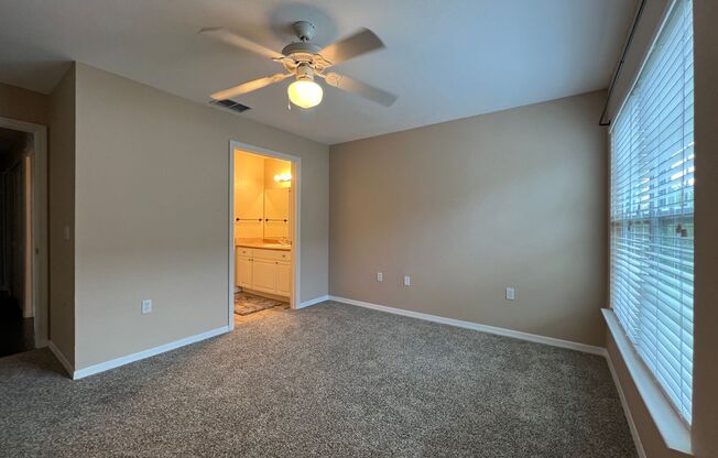 2 beds, 2 baths, $1,900