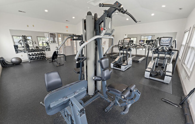 functional fitness center at Hunters Pond Apartment Homes, Champaign