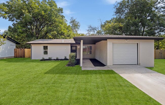 Lease Opportunity in Arlington!