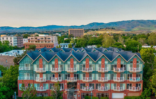 Elegant Exterior View Of Property at C.W. Moore Apartments, Idaho, 83702