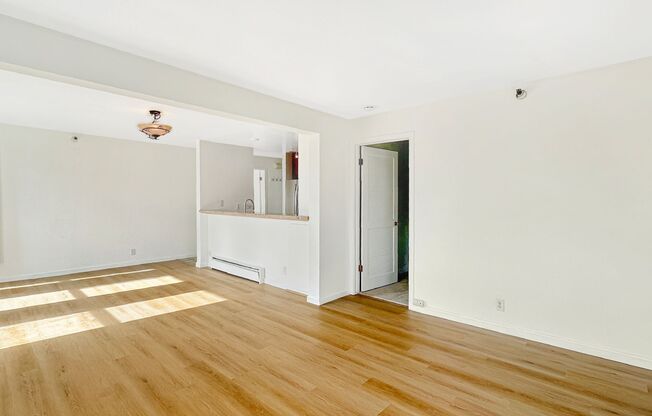 2 beds, 2 baths, $3,200