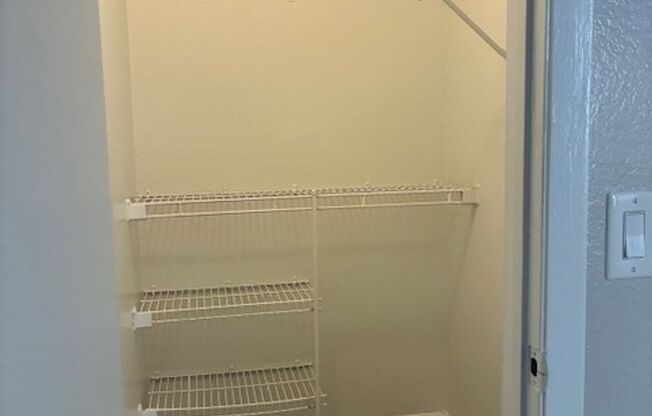 2 beds, 2 baths, 997 sqft, $1,500, Unit MA 131