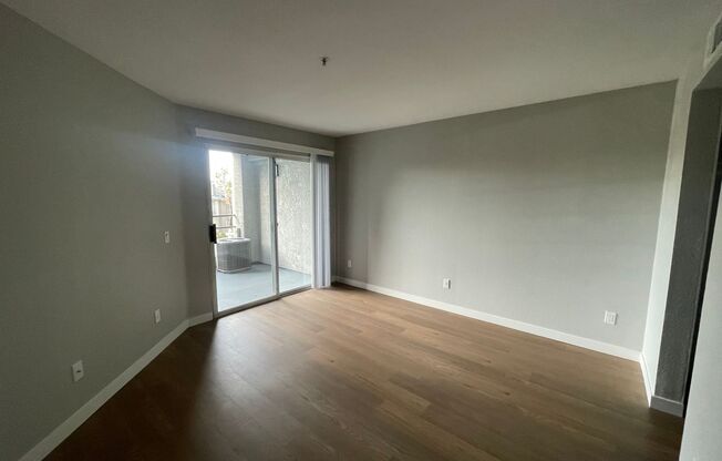 2 beds, 2 baths, 960 sqft, $3,410, Unit A-212