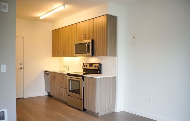 Fabulous Sellwood 1-Bedroom with Condo-Grade Finishes!