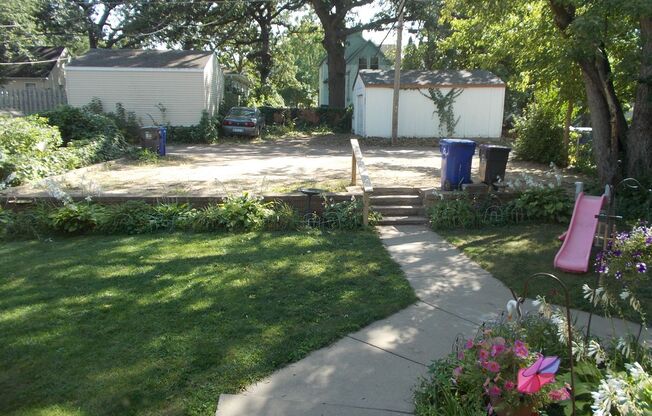 3 Bedroom, 1 Bathroom Home.