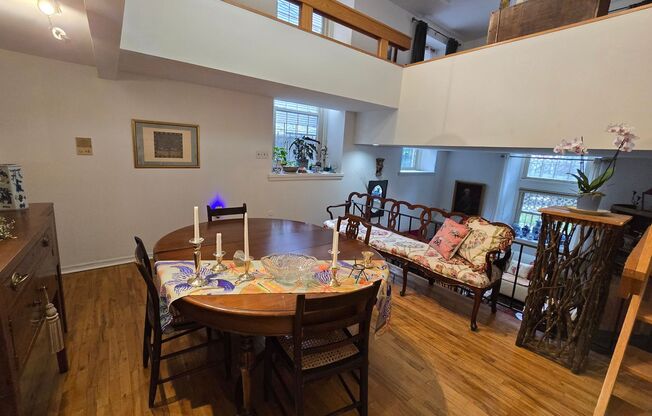 BEAUTIFUL BRIGHT TRI-LEVEL APARTMENT - OFF STREET PARKING INCLUDED AVAILABLE SEPT 10!