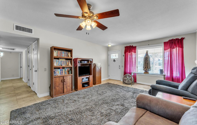 13018 W LIMEWOOD DR
