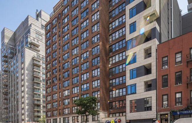 1 bed, 1 bath, 732 sqft, $5,600, Unit 017A