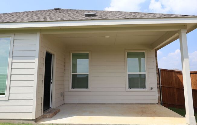 Special Offer for qualified tenants! Brand-New Home! Modern 4-Bed Home with Community Pool & Internet in Aubrey.