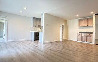 2BD/2BA - Mountain View Condo with Pool, Spa & Clubhouse - Pets Welcome!