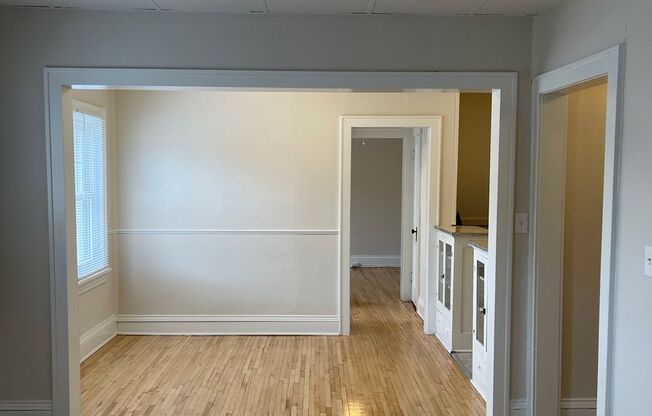2 beds, 1 bath, 875 sqft, $1,295, Unit 103