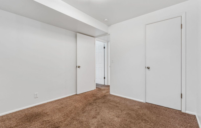 Roberta Street Apartments