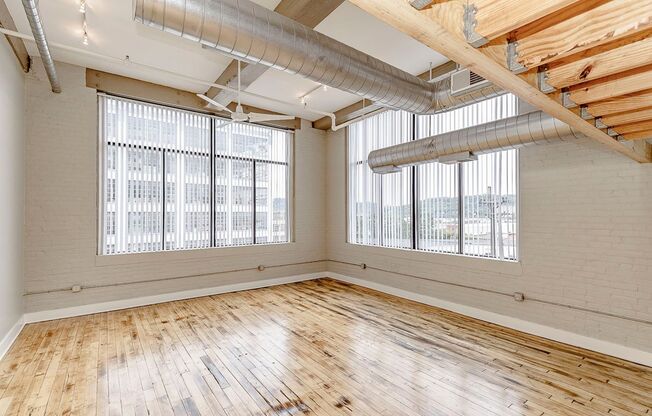 1 bed, 1 bath, 1,010 sqft, $1,599, Unit 3301-312