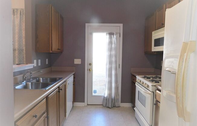 2 beds, 2.5 baths, $1,750