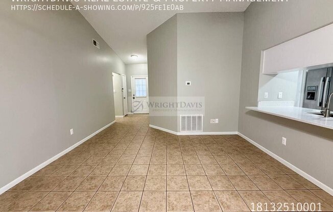 1602 PALM LEAF DR